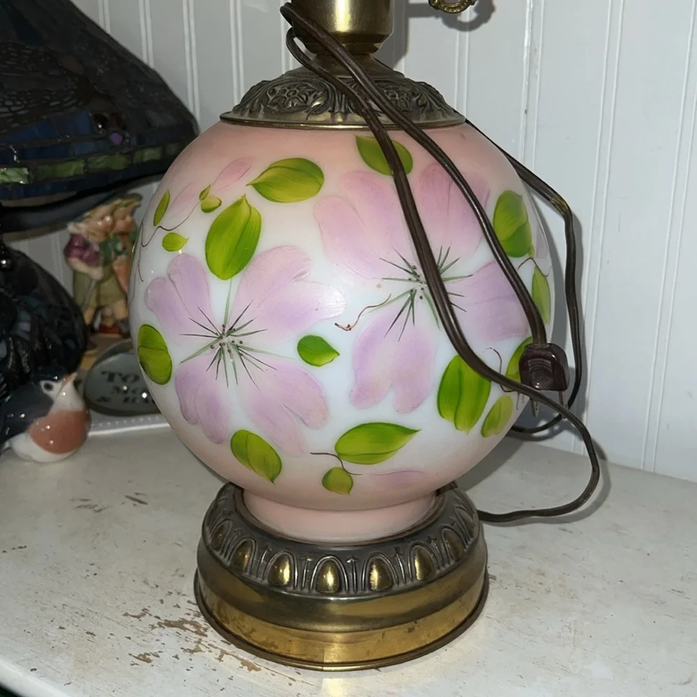 Vintage Hedco Double Globe Gone W/The Wind Electric Hurricane Lamp Floral 3 Way